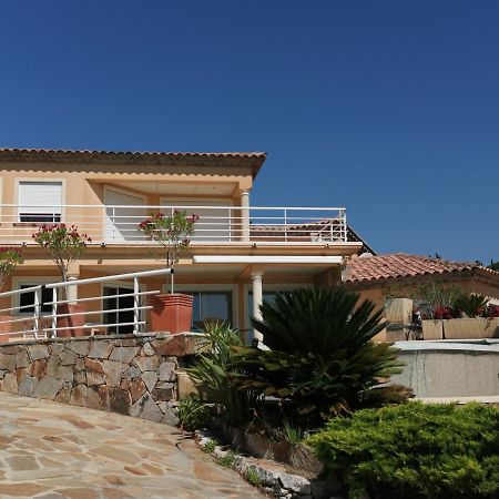 Ou Souleou Apartman Bormes-les-Mimosas Kültér fotó