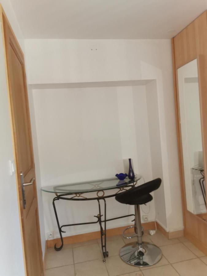 Ou Souleou Apartman Bormes-les-Mimosas Kültér fotó