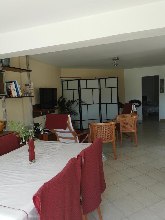 Ou Souleou Apartman Bormes-les-Mimosas Kültér fotó