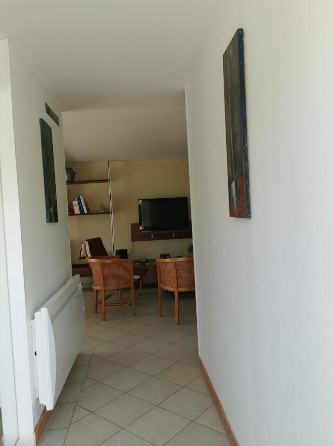 Ou Souleou Apartman Bormes-les-Mimosas Kültér fotó