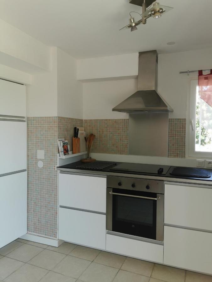 Ou Souleou Apartman Bormes-les-Mimosas Kültér fotó