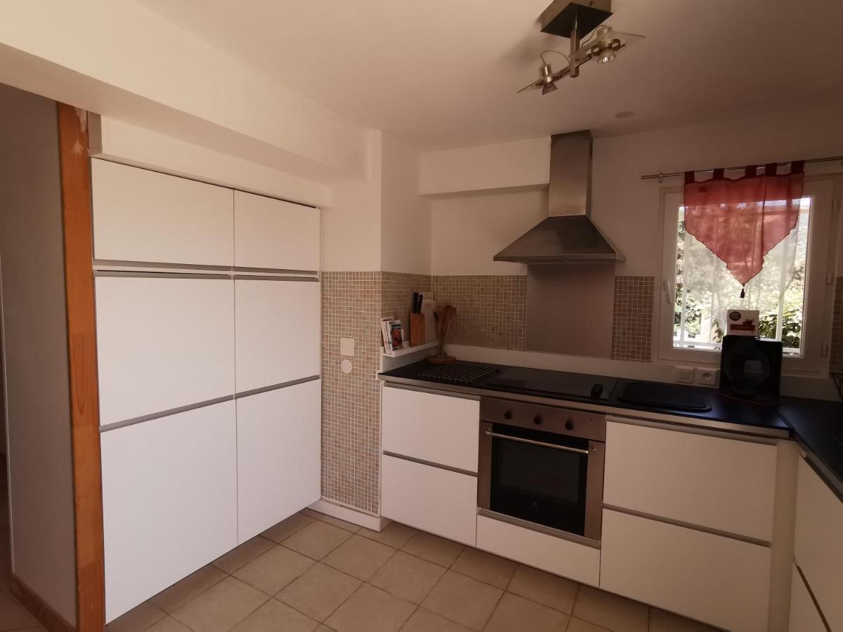 Ou Souleou Apartman Bormes-les-Mimosas Kültér fotó