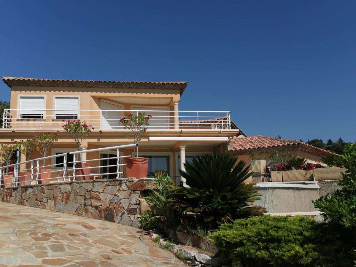 Ou Souleou Apartman Bormes-les-Mimosas Kültér fotó